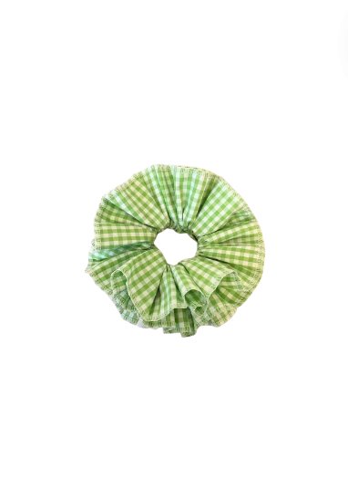 Gingham Spring Fling Scrunchie - Kiwi & Co