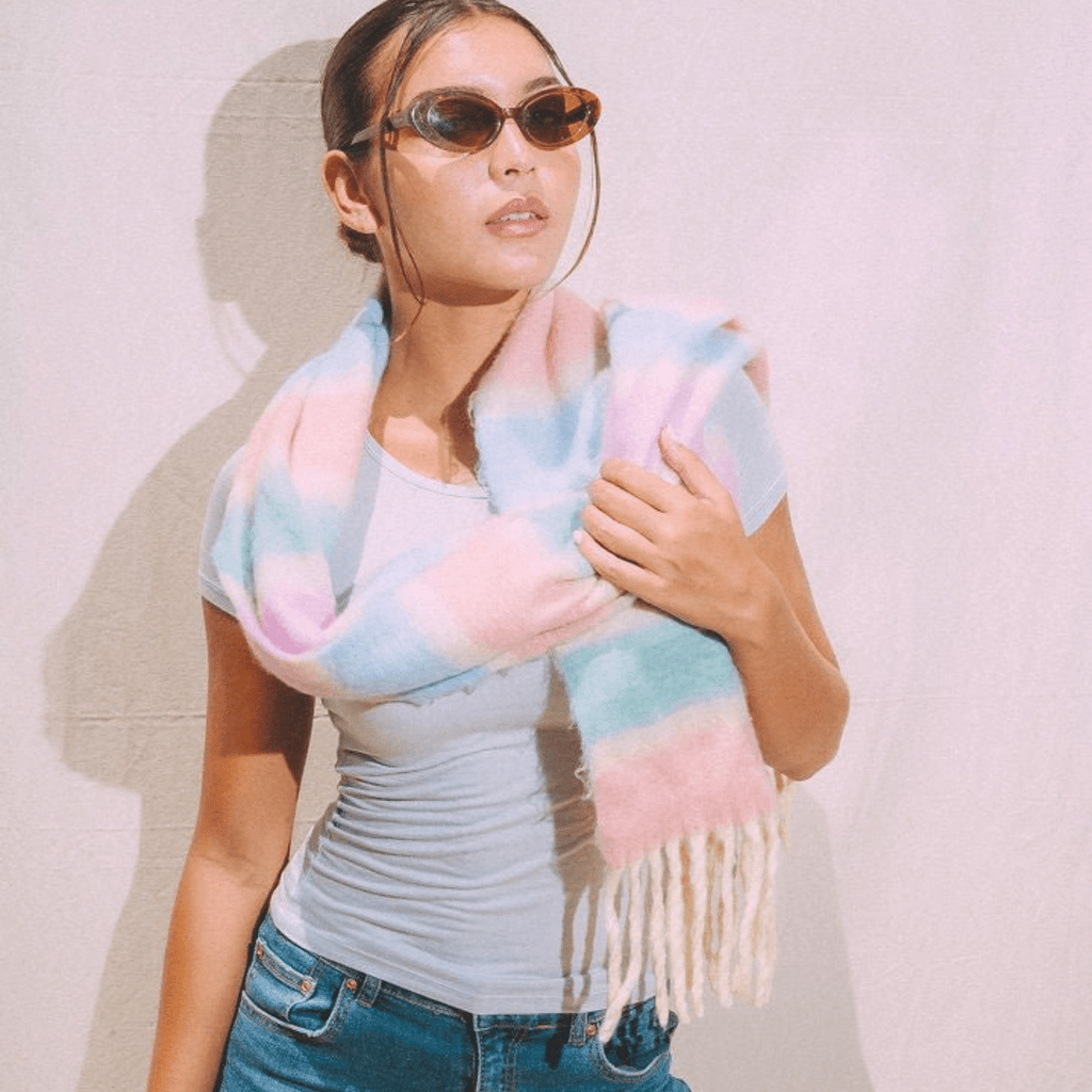 Marshmallow Scarf - Kiwi & Co