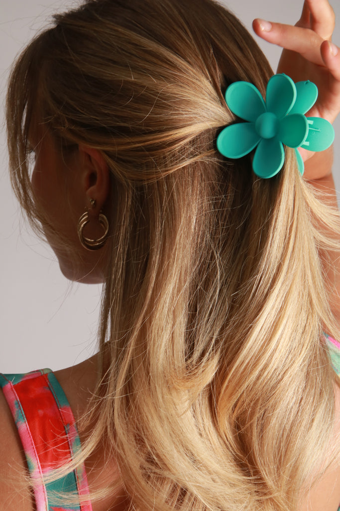 Floral Hair Clips - Kiwi & Co Earrings